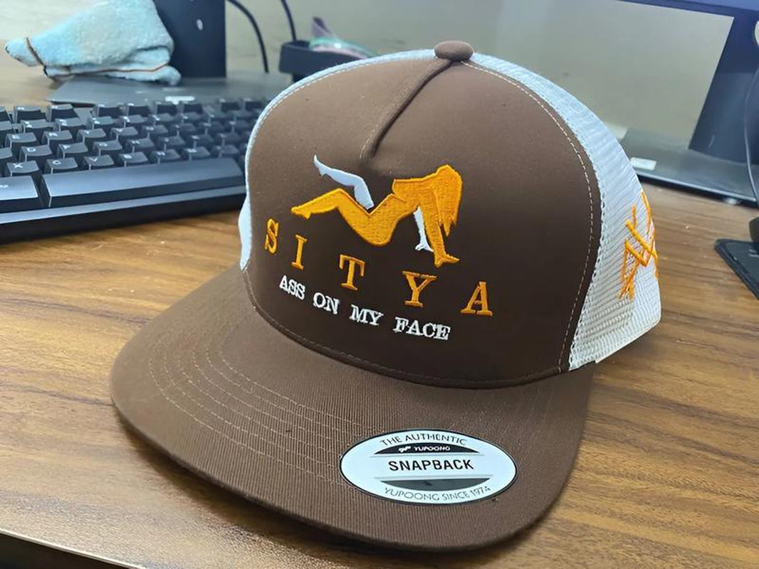 Sitya Trucker Hat by Mad Hatter Company – Trendy & Comfortable Snapback Cap, Ideal for Fishing, Hunting, and Everyday Streetwear