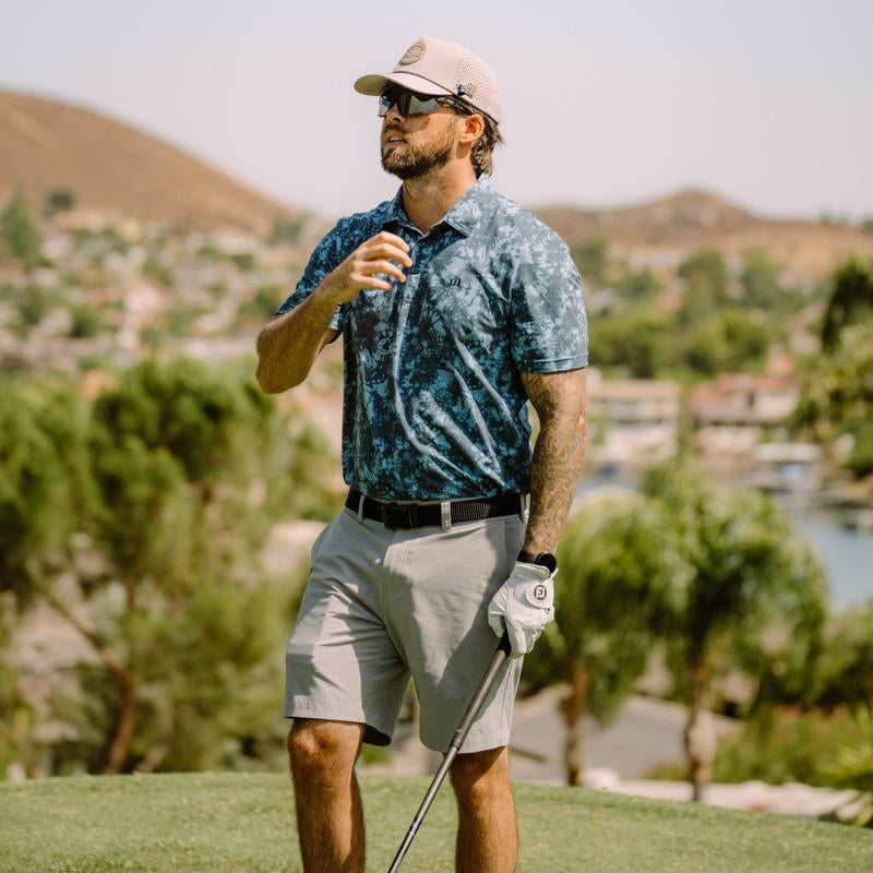 Beers & Bogeys Performance Golf Cap – Ultra-Breathable, Waterproof, and Sweat-Resistant Golf Hat for Maximum Comfort and Style, Includes Magnetic Tee Holder and 70Mm & 83Mm Ball Markers – Classic White Edition for Golfers.